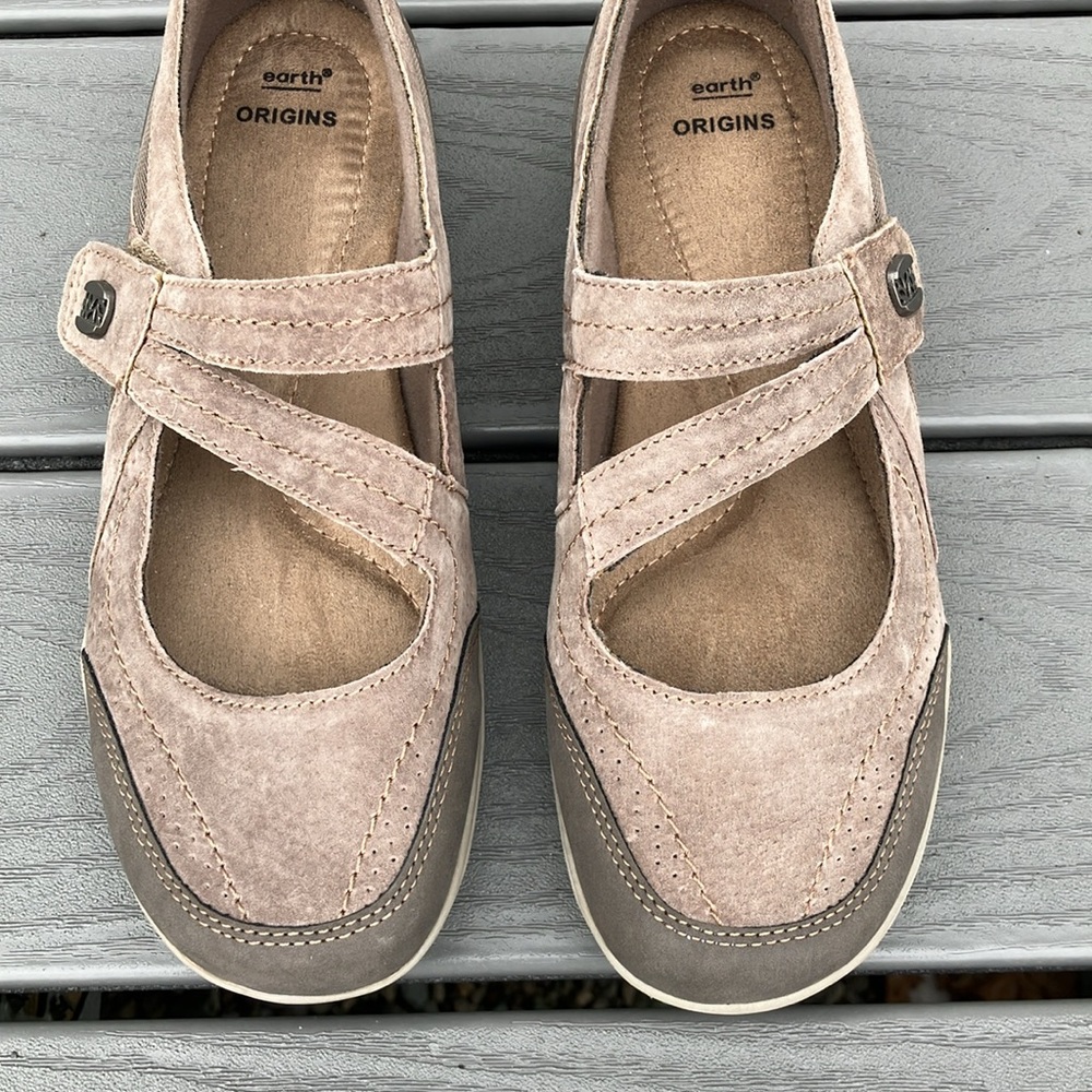 Earth Origins Rapid Troy Gray Suede Strap Mary Jane Flats Gray/Beige Size 10W - Picture 4 of 13